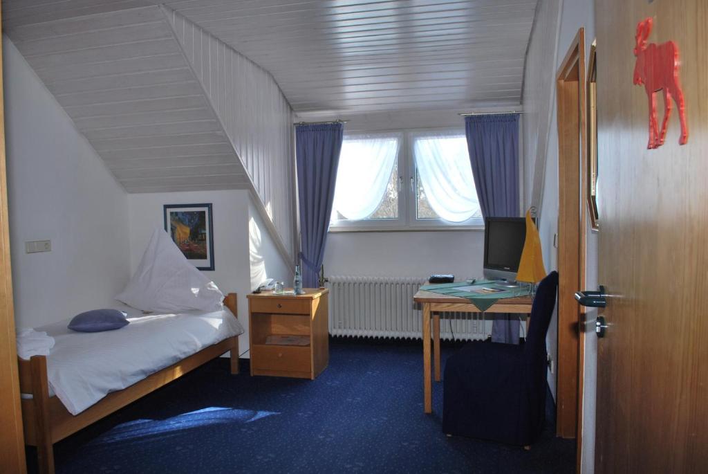 Hotel Garland Villingen-Schwenningen Zimmer foto